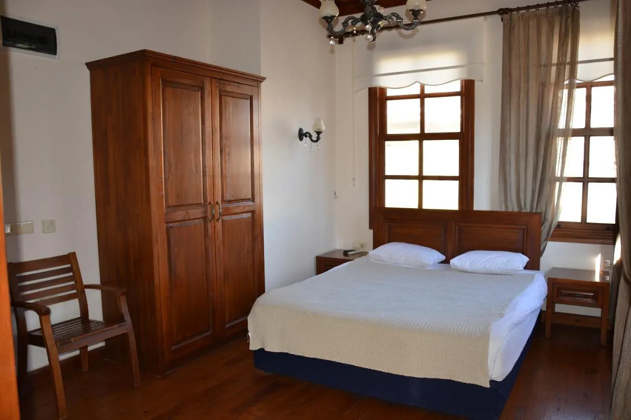 Odile Konak Otel 安塔利亚