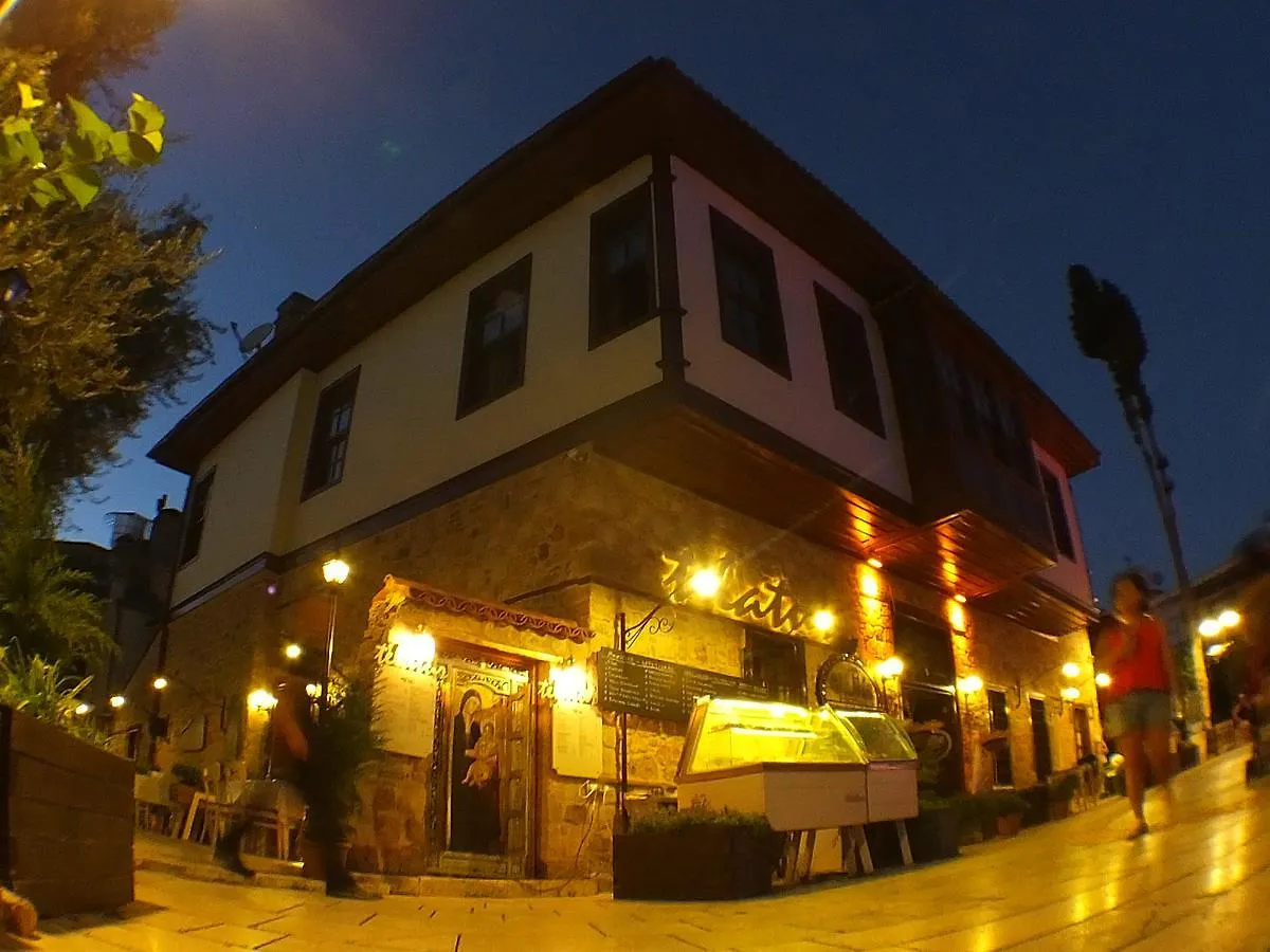 Odile Konak Otel 安塔利亚